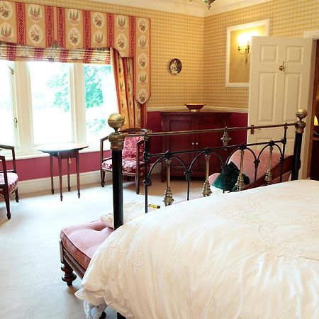 Plas Y Dderwen Bed And Breakfast Aberystwyth Buitenkant foto