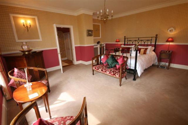 Plas Y Dderwen Bed And Breakfast Aberystwyth Buitenkant foto