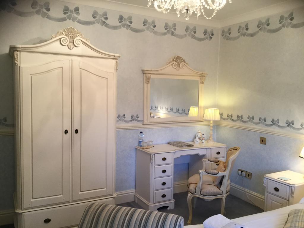 Plas Y Dderwen Bed And Breakfast Aberystwyth Buitenkant foto