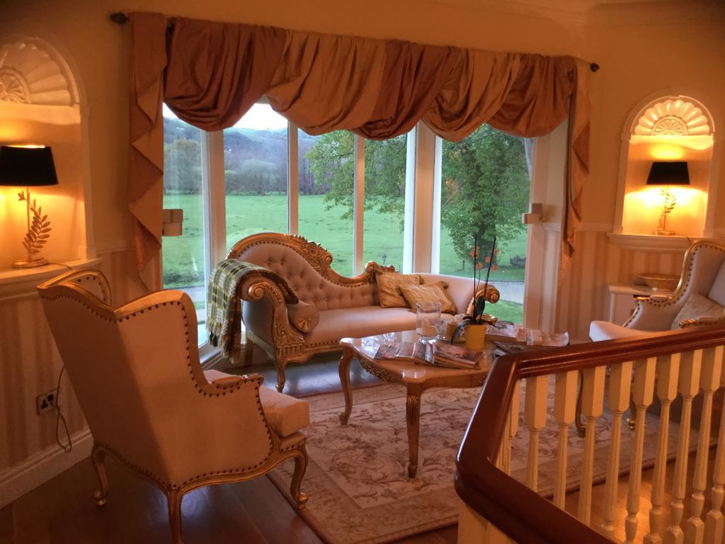 Plas Y Dderwen Bed And Breakfast Aberystwyth Buitenkant foto