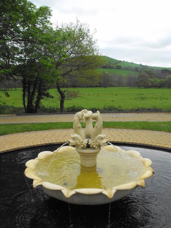 Plas Y Dderwen Bed And Breakfast Aberystwyth Buitenkant foto